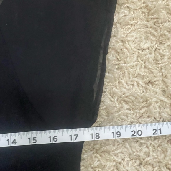 American Eagle Outfitters Elegant Black Blouse - Picture 6 of 6